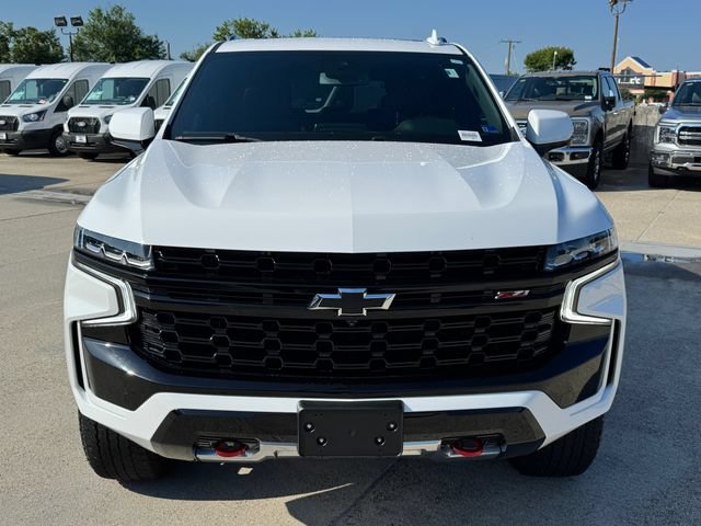 Used 2024 Chevrolet Tahoe Z71 w/ Luxury Package AWD/4WD image 2