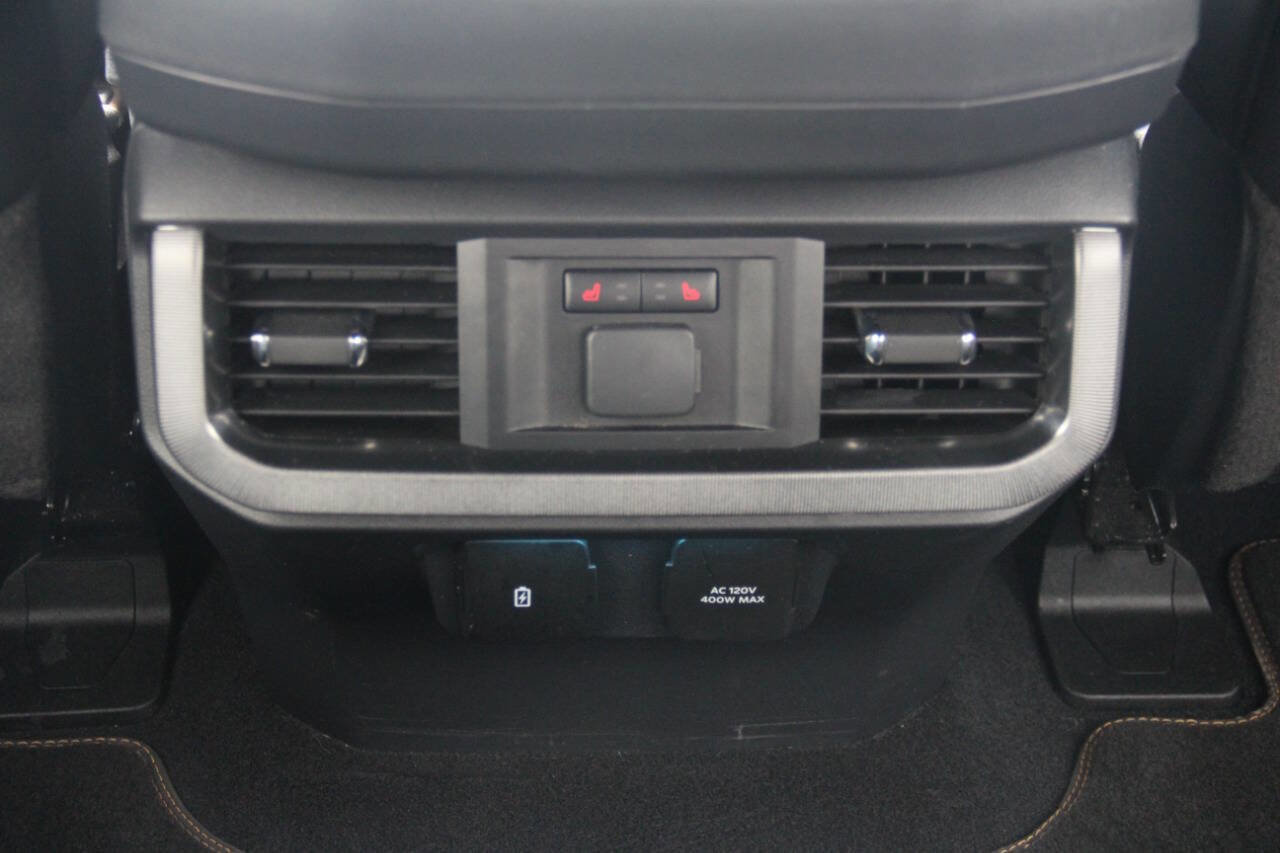 Certified 2023 Ford F150 Platinum w/ Equipment Group 701A High image 12