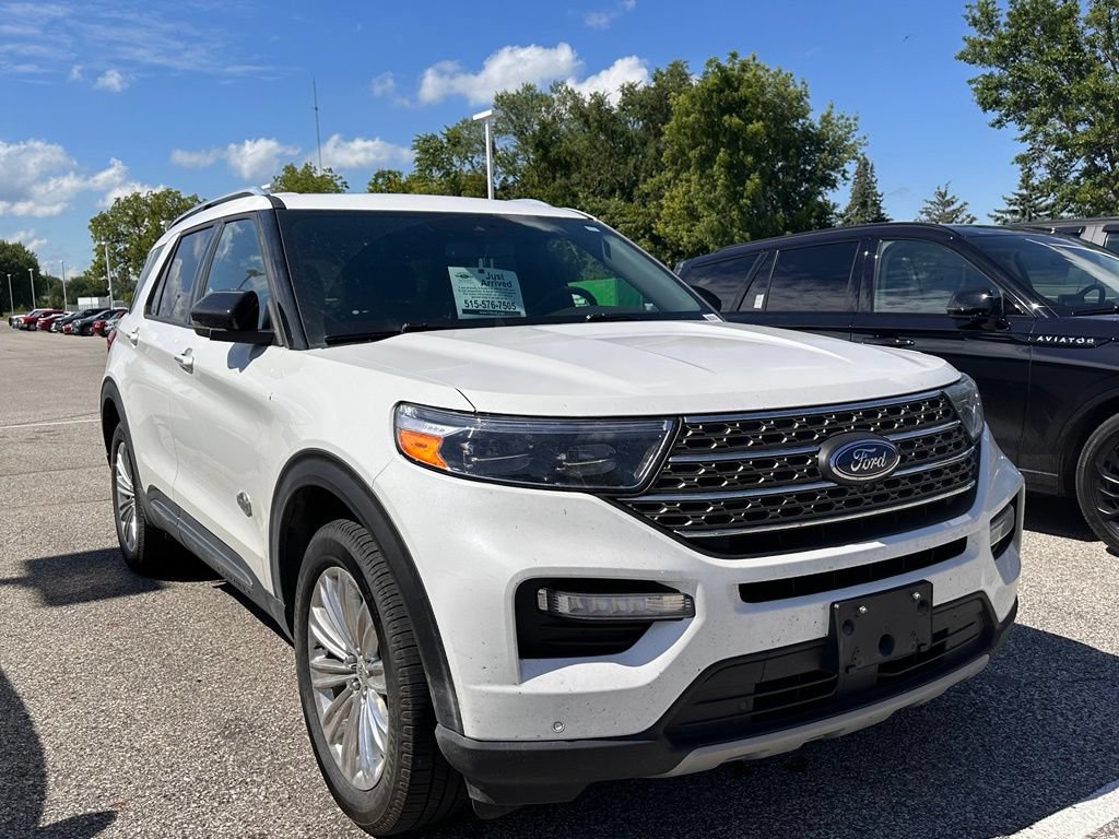 Certified 2022 Ford Explorer King Ranch w/ Class IV Trailer Tow Package AWD/4WD image 3