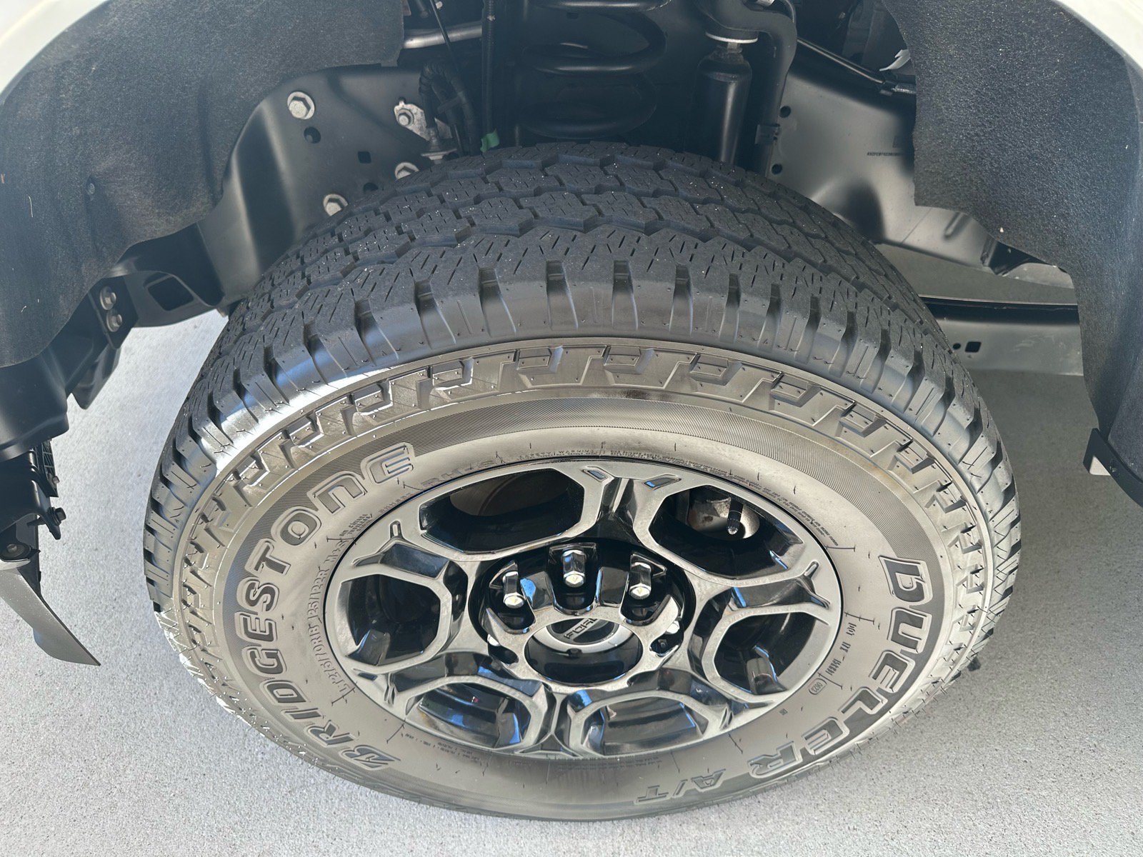 Certified 2023 Ford F250 XLT w/ XLT Premium Package AWD/4WD image 5
