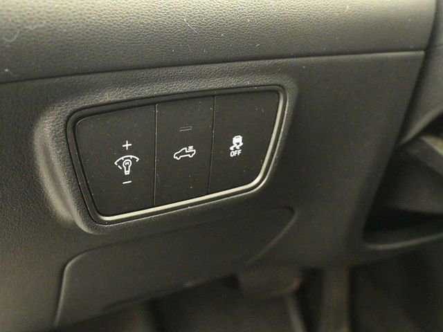 Used 2022 Hyundai Santa Cruz Limited w/ Winter Package image 14