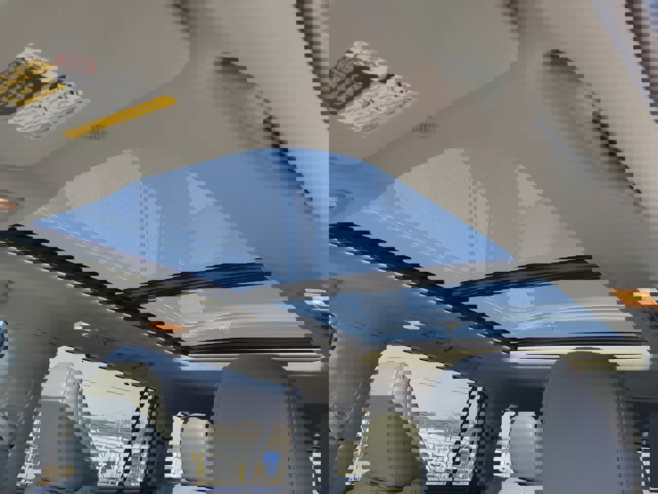 Used 2021 Toyota Highlander Platinum image 18