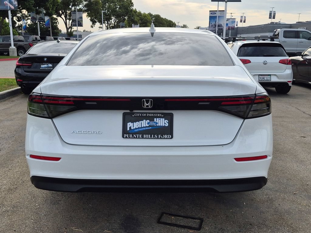 Used 2025 Honda Accord LX image 5