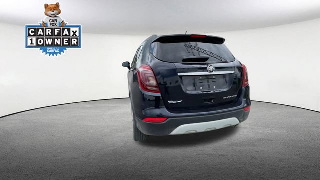 Used 2022 Buick Encore Preferred w/ Safety Package FWD image 8