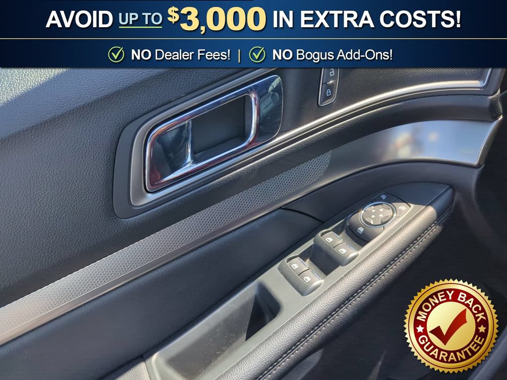 Certified 2019 Ford Explorer XLT w/ Equipment Group 202A FWD image 16