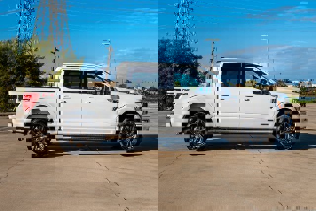 Certified 2022 Ford F150 XLT w/ Equipment Group 302A High image 3