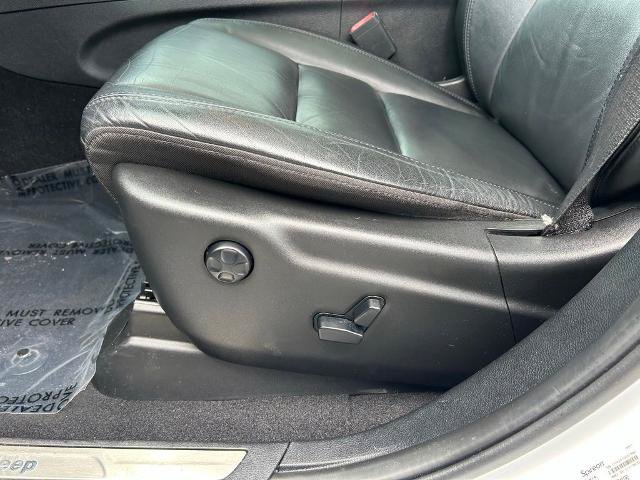 Used 2020 Jeep Grand Cherokee Limited RWD image 16
