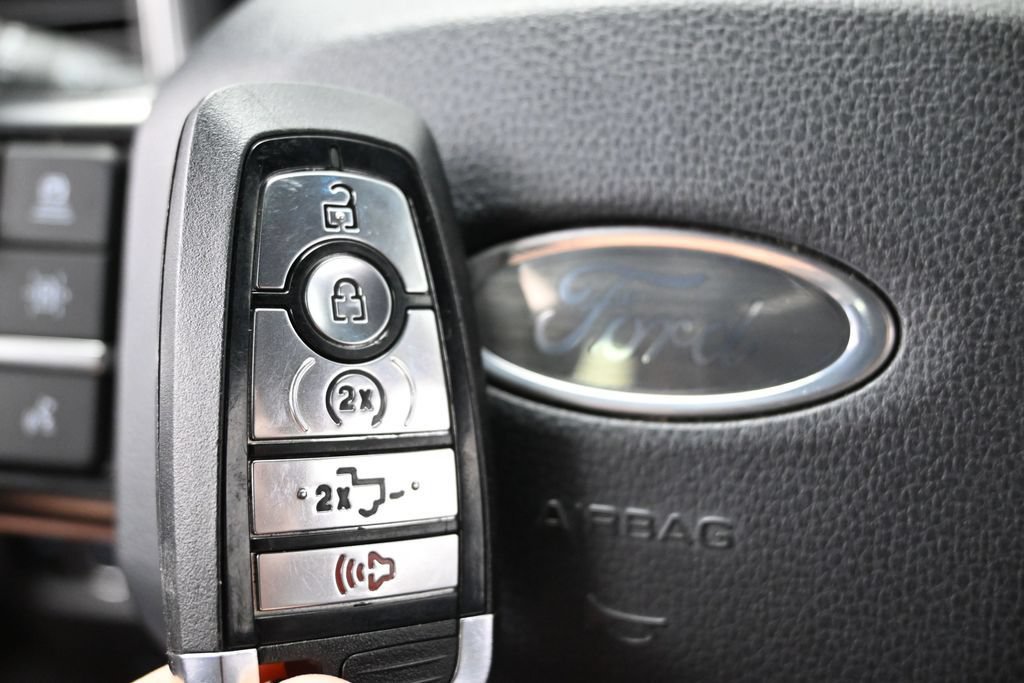 Certified 2024 Ford F250 Platinum AWD/4WD image 45