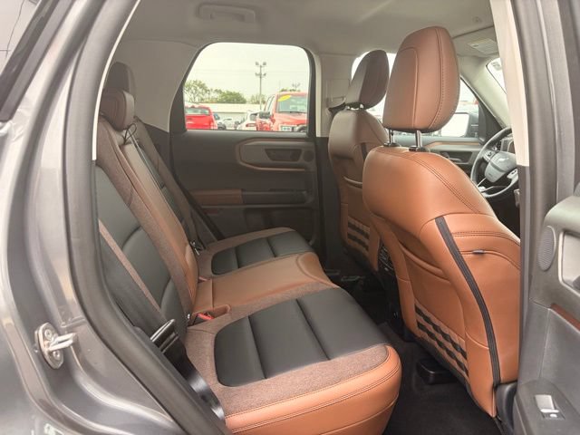 Certified 2025 Ford Bronco Sport Outer Banks w/ Outer Banks Tech Package+ AWD/4WD image 28