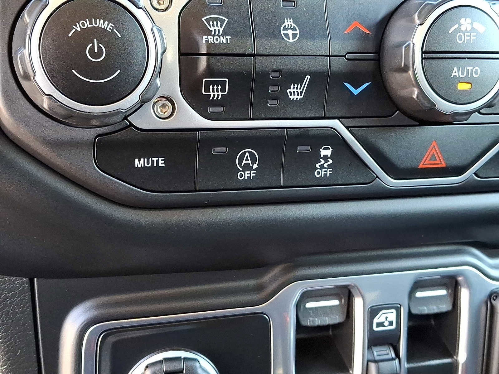 Used 2023 Jeep Wrangler Unlimited Sport AWD/4WD image 26