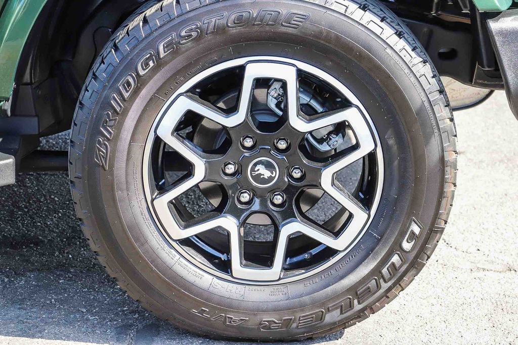 Certified 2024 Ford Bronco Outer Banks AWD/4WD image 15