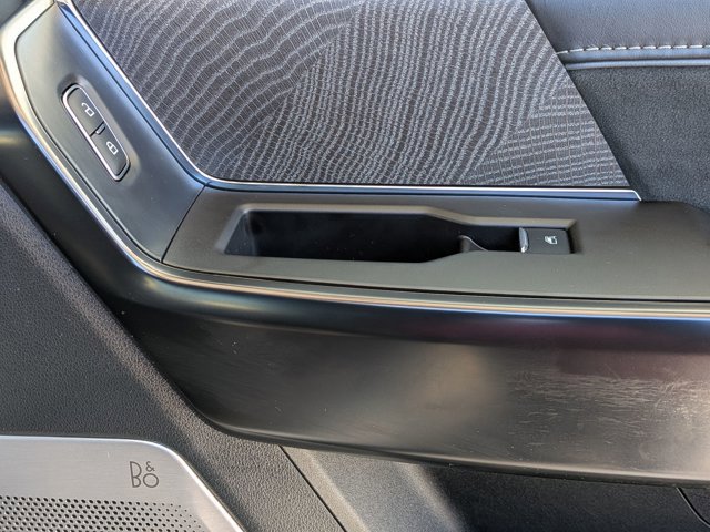 Certified 2023 Ford F150 Platinum w/ Equipment Group 701A High image 31