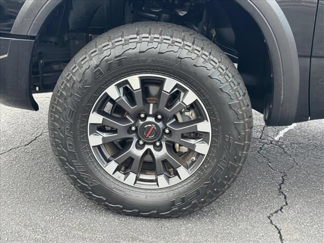 Used 2021 Nissan Titan PRO-4X AWD/4WD image 10