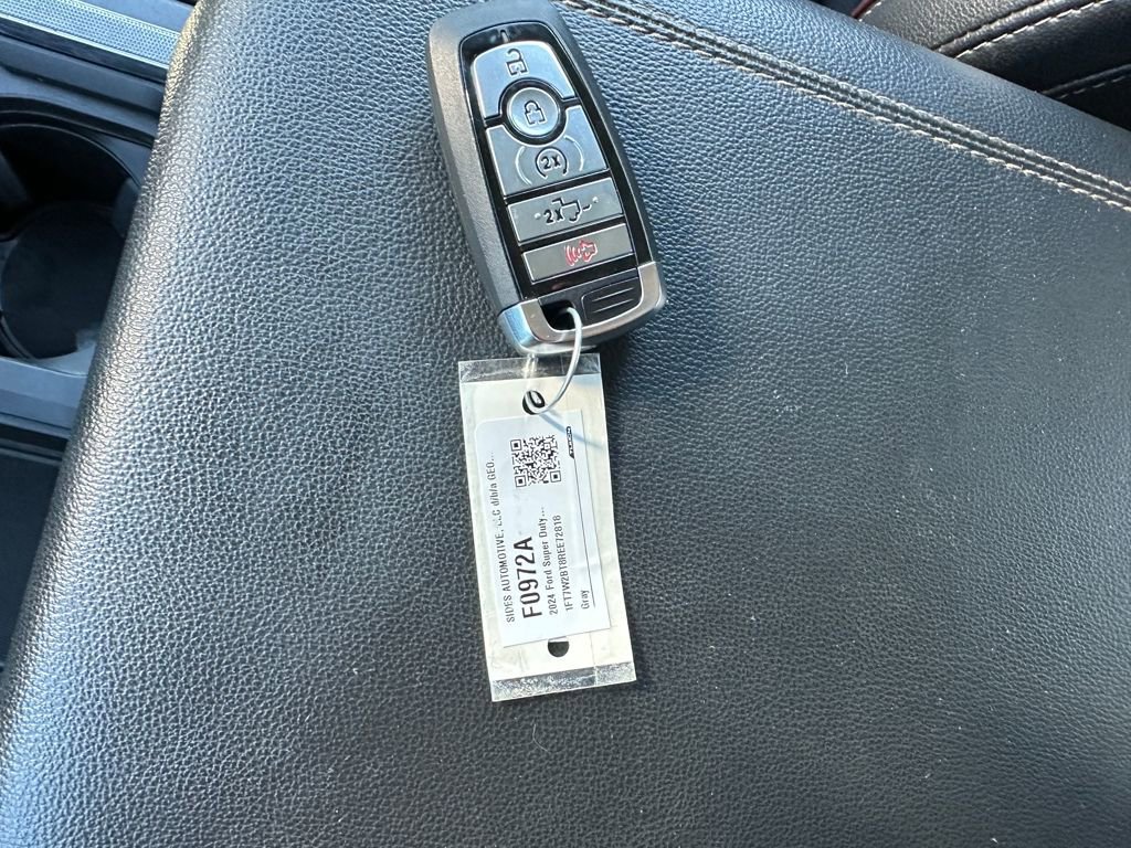 Certified 2024 Ford F250 Lariat w/ Chrome Package image 21