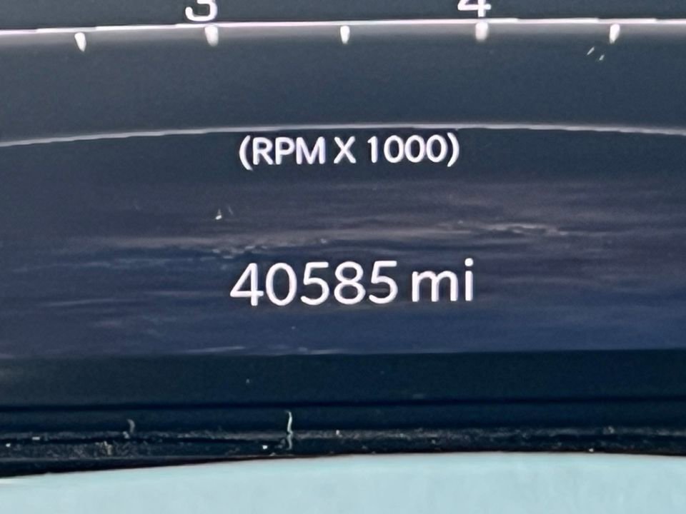 Used 2023 Jeep Grand Wagoneer Series III w/ Rear Seat Video Group 1 image 14