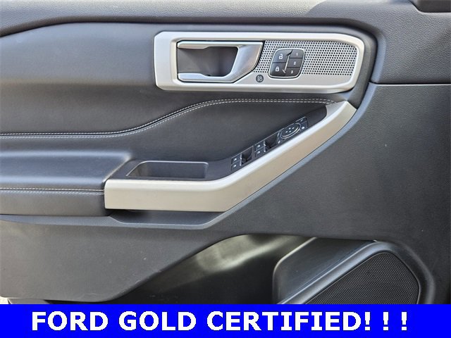Certified 2023 Ford Explorer Limited w/ Equipment Group 301A image 33