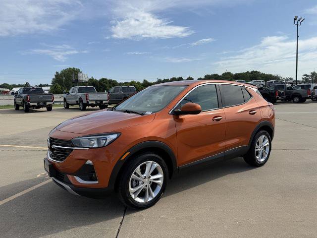 Used 2023 Buick Encore GX Preferred w/ Cold Weather Comfort Package FWD image 4