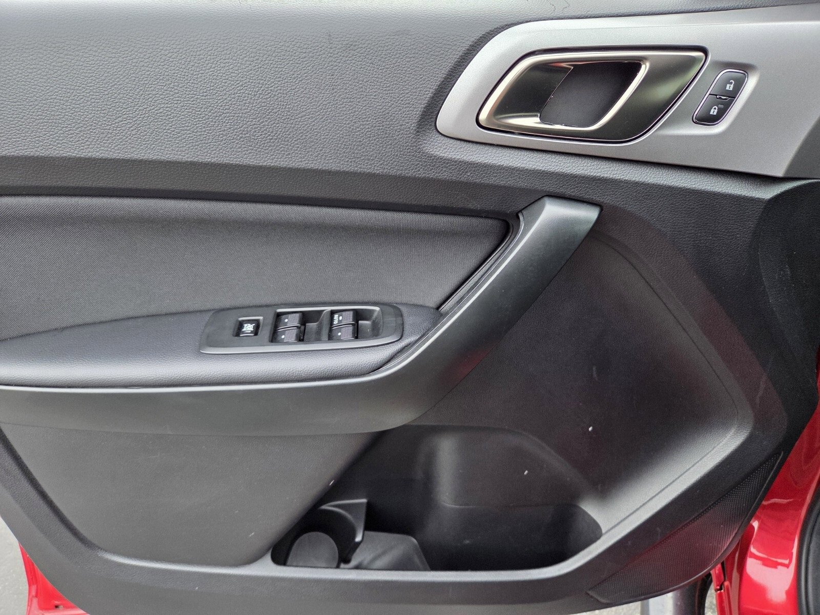 Certified 2021 Ford Ranger XLT w/ Equipment Group 301A Mid image 17