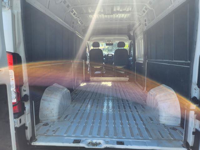 Used 2025 RAM ProMaster 2500 w/ Convenience Group FWD image 21