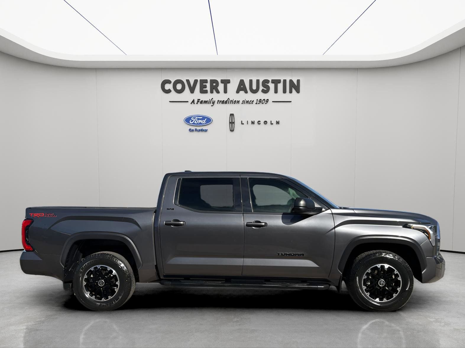 Used 2022 Toyota Tundra SR5 image 6