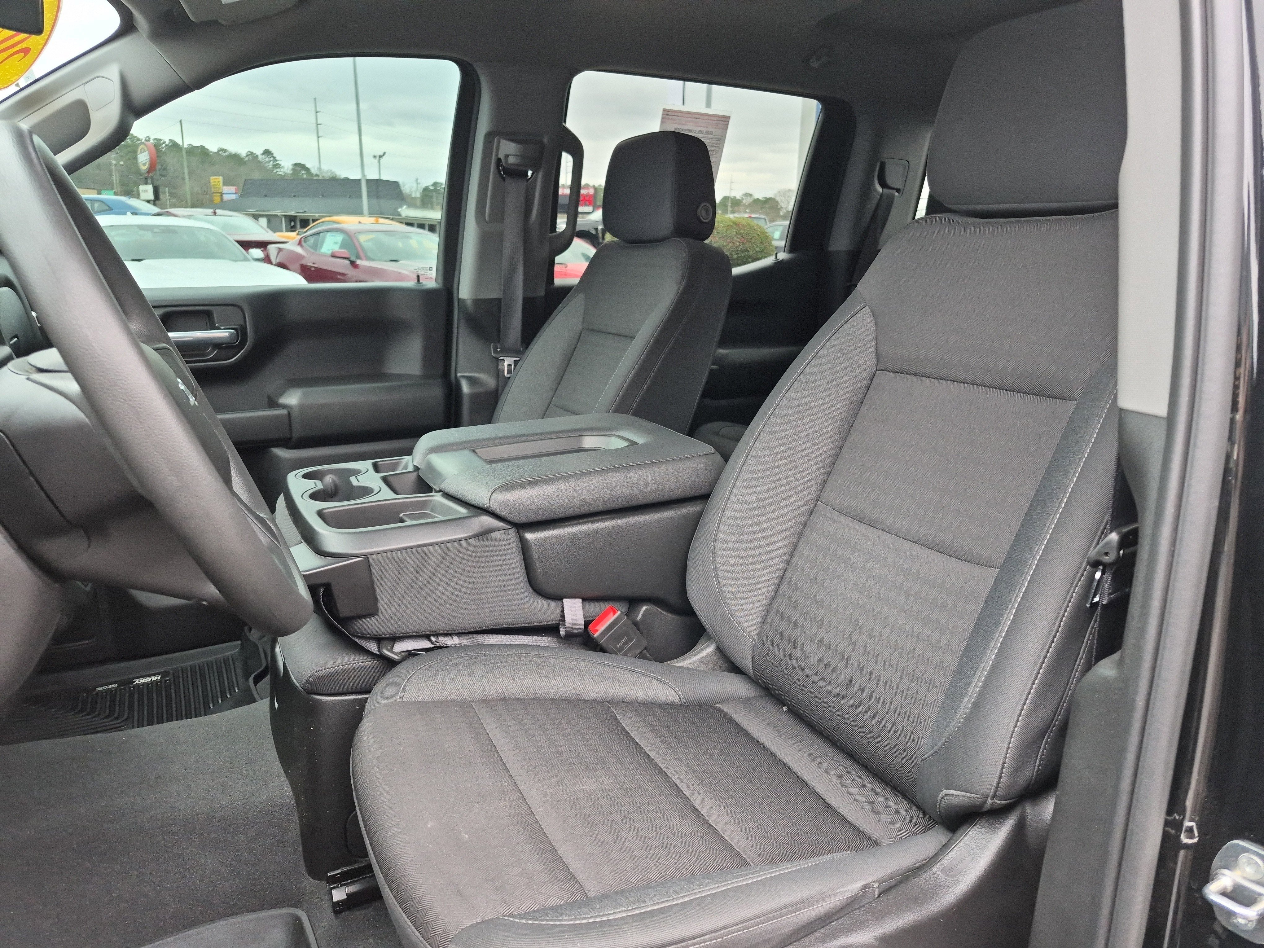 Used 2024 Chevrolet Silverado 1500 Custom Trail Boss w/ LPO, Dark Essentials Package image 15