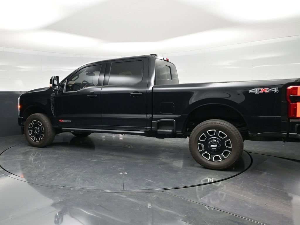Certified 2025 Ford F250 Platinum AWD/4WD image 9
