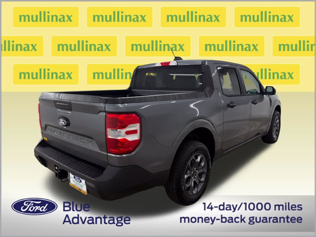 Certified 2025 Ford Maverick XLT FWD image 3