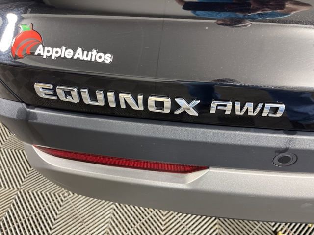 Used 2026 Chevrolet Equinox LT AWD/4WD image 11