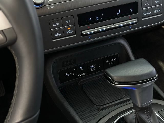Used 2026 Hyundai Kona SEL Sport FWD image 29