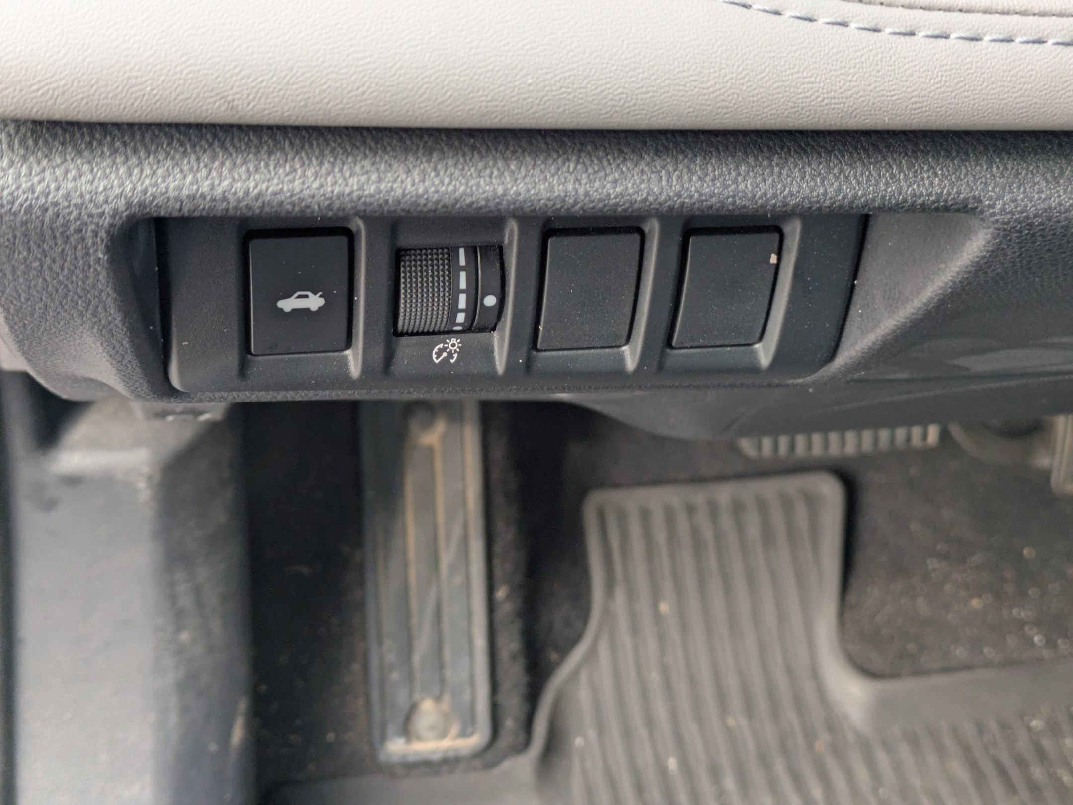 Used 2020 Subaru Legacy Limited w/ Popular Package #3 image 16