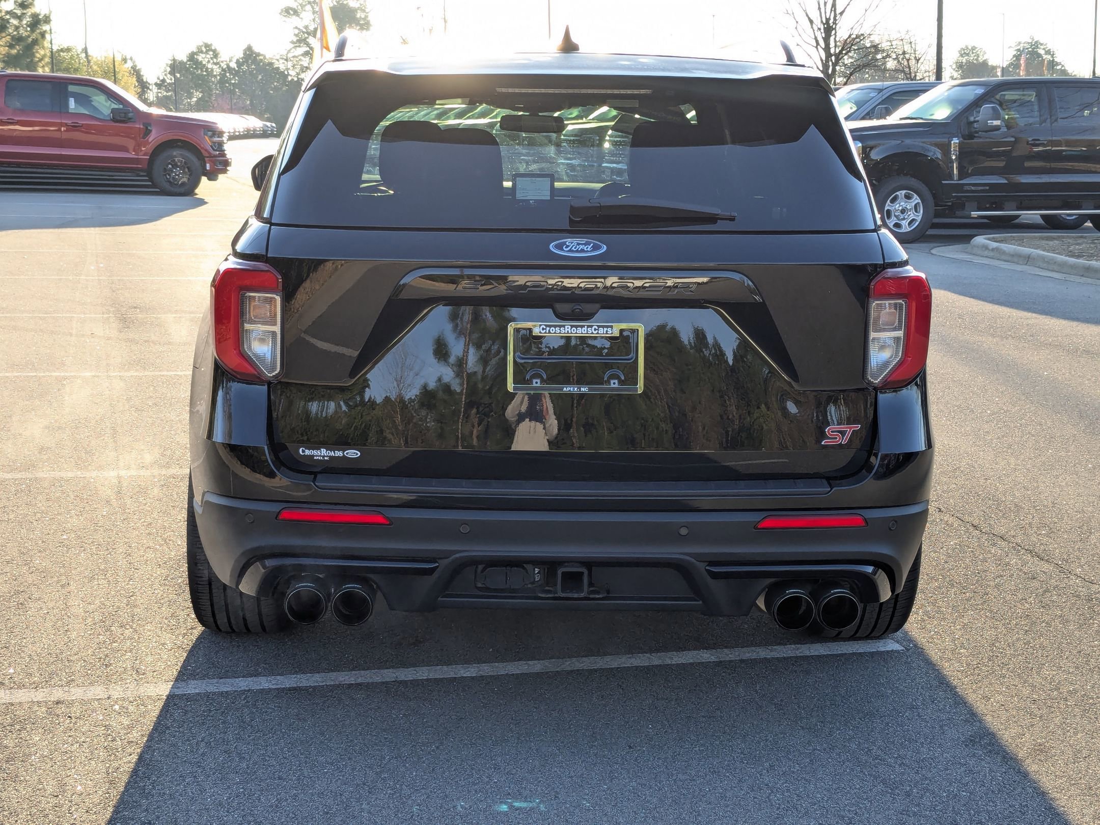 Certified 2024 Ford Explorer ST w/ Equipment Group 401A image 4