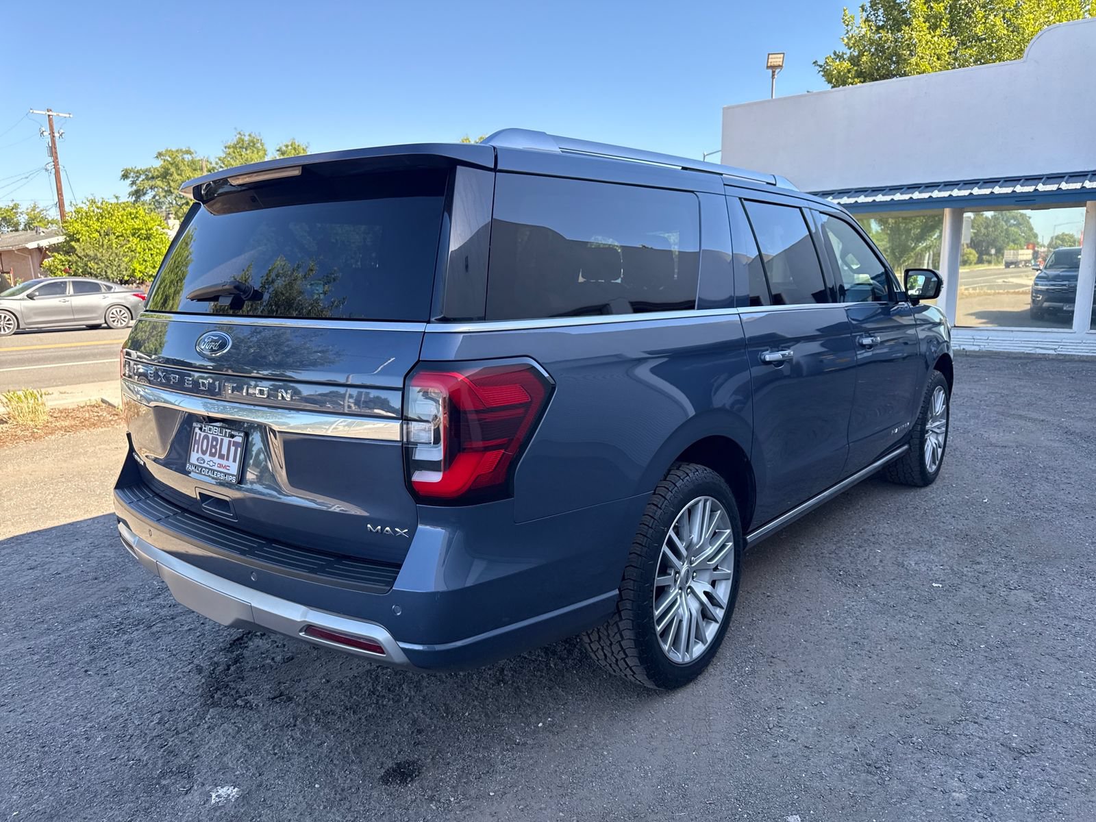 Certified 2023 Ford Expedition Max Platinum AWD/4WD image 5