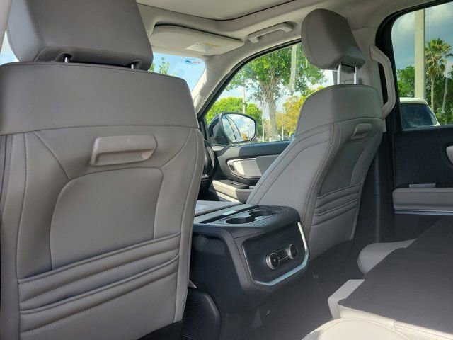 Certified 2025 Ford Expedition Max Active AWD/4WD image 18