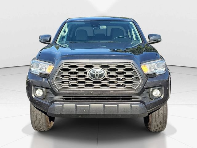 Used 2022 Toyota Tacoma SR5 w/ Technology Package RWD image 8