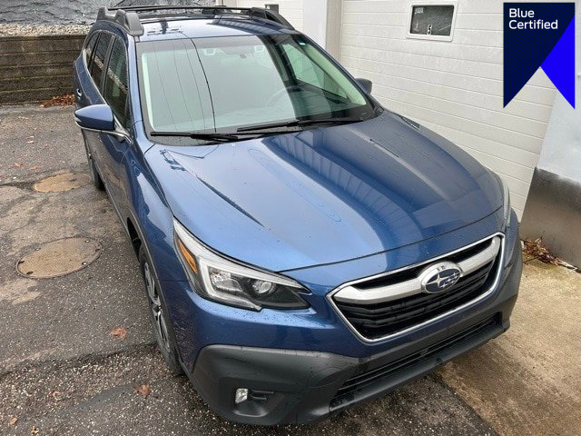 Used 2022 Subaru Outback Premium image 1