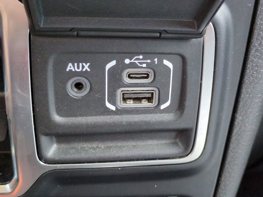 Used 2024 Jeep Wrangler Unlimited Rubicon image 26