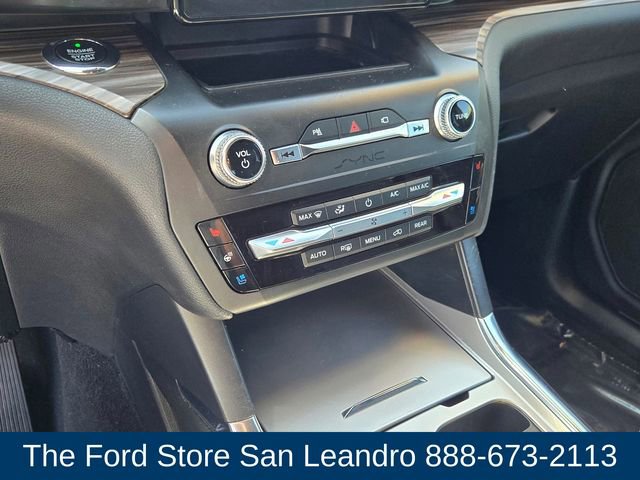 Certified 2020 Ford Explorer Limited AWD/4WD image 23