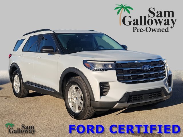 Certified 2025 Ford Explorer Active image 5