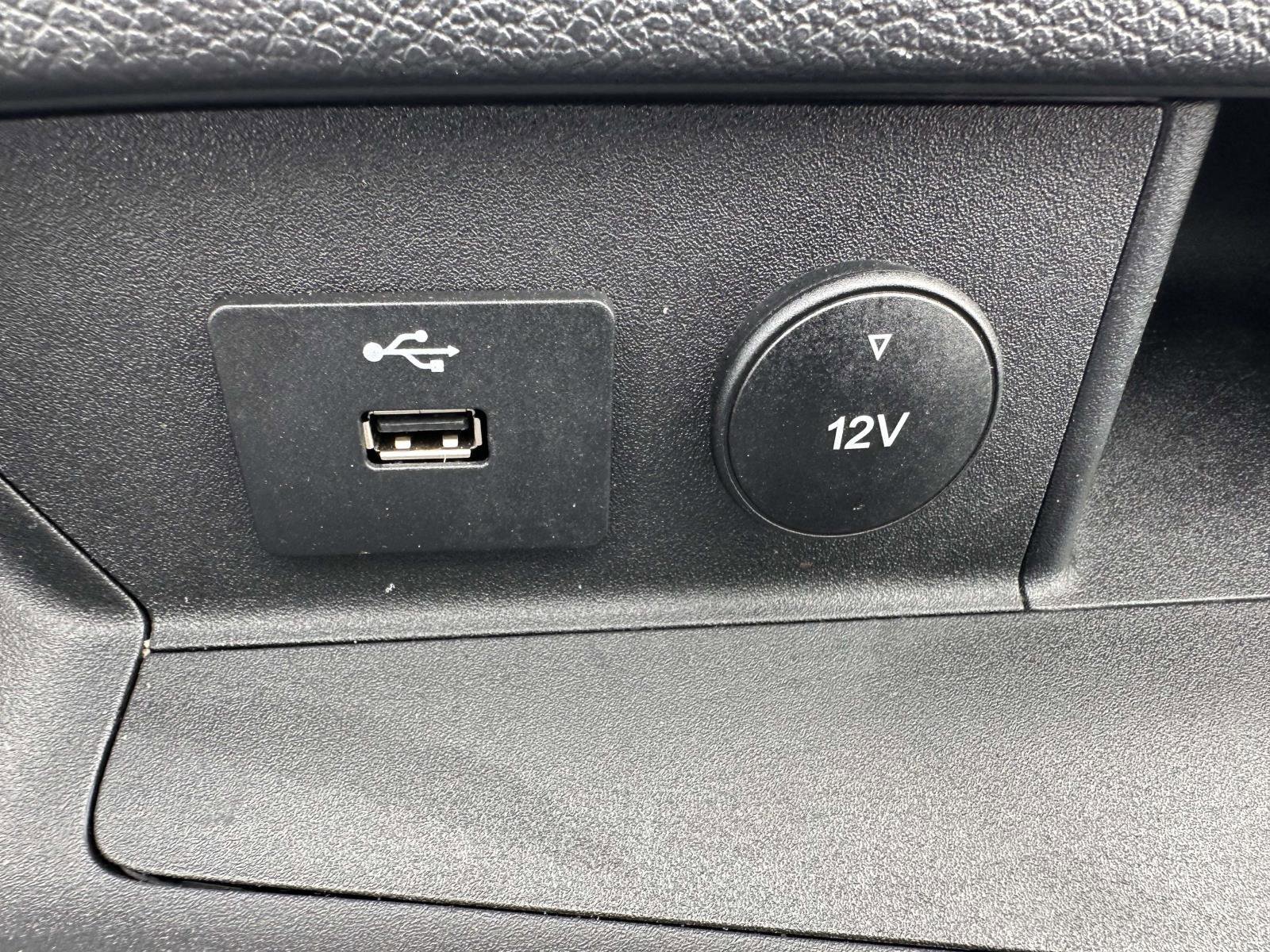 Certified 2024 Ford Transit 250 Low Roof w/ Exterior Upgrade Package image 21