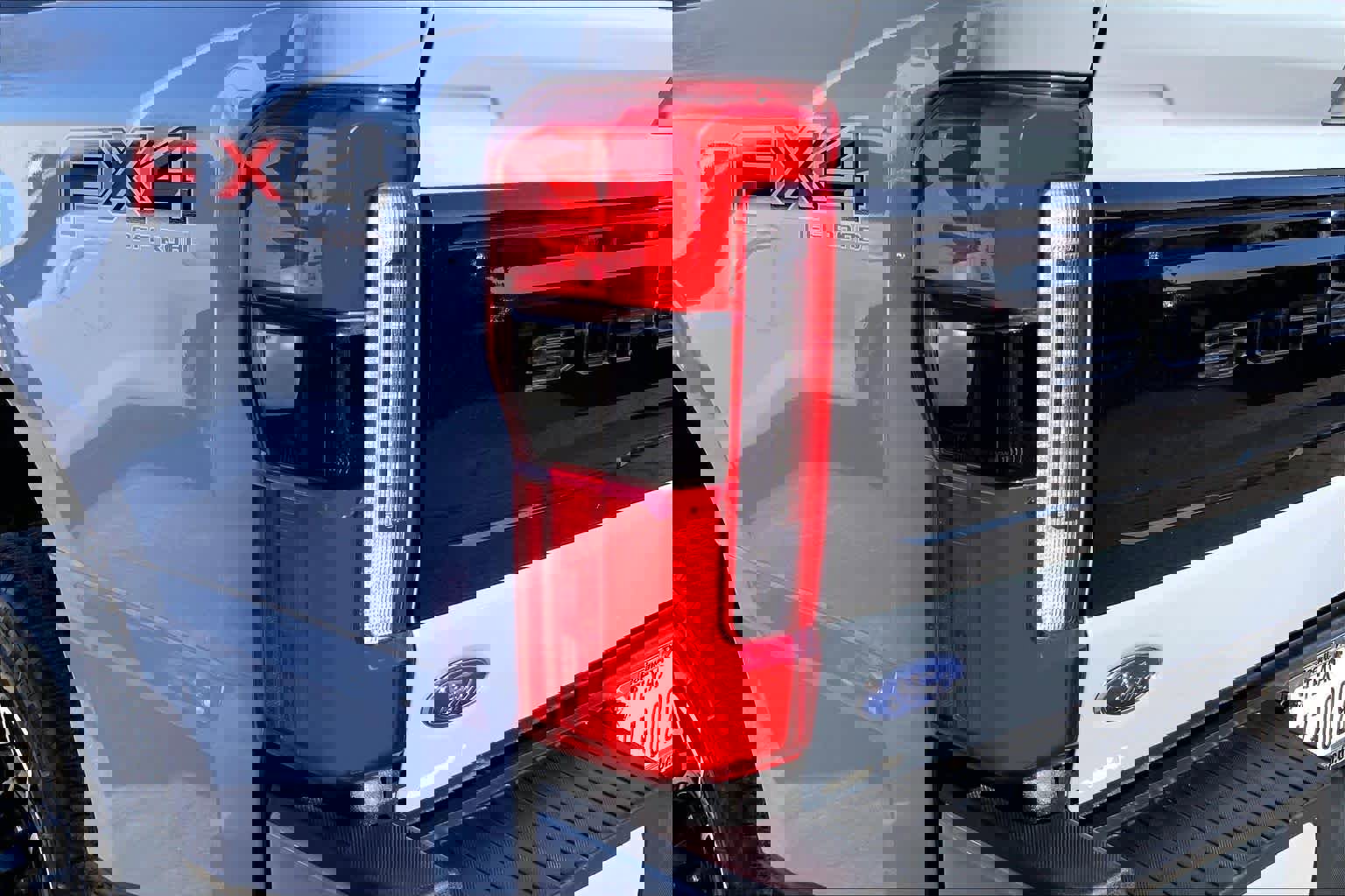 Certified 2025 Ford F250 Platinum image 25