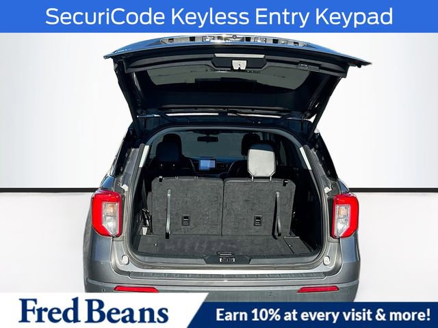 Certified 2022 Ford Explorer XLT w/ Equipment Group 202A image 30