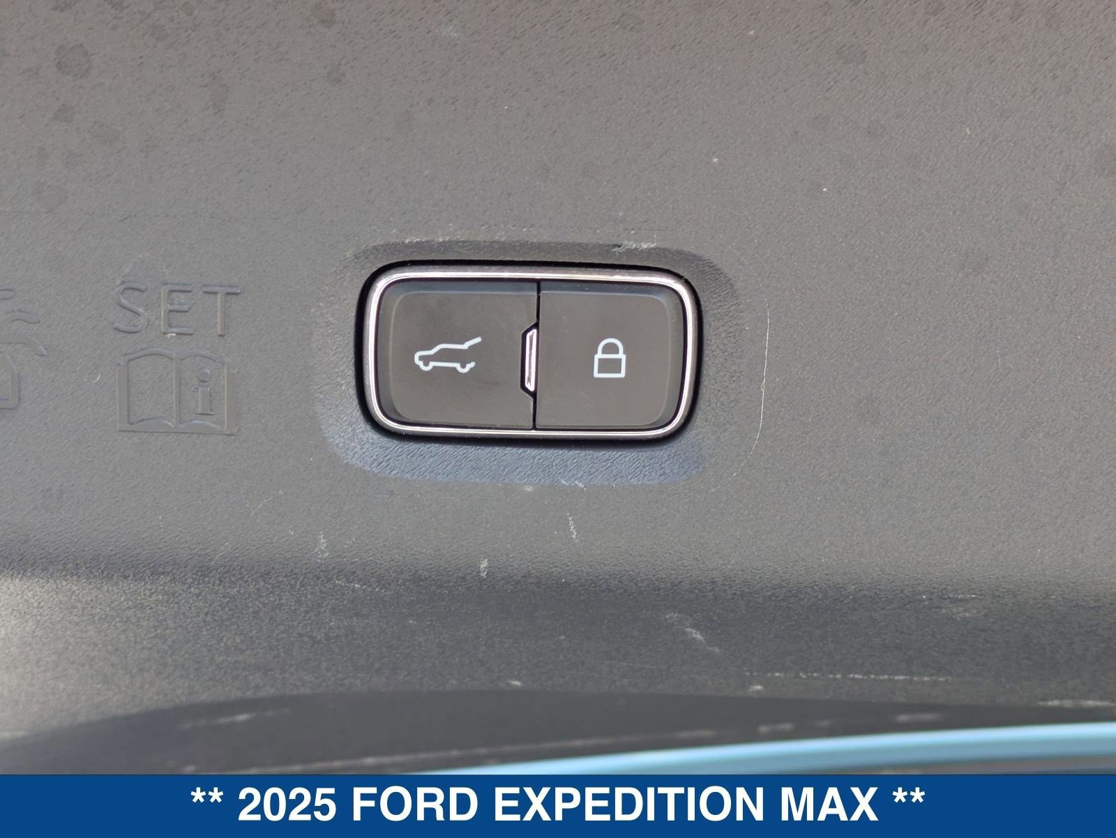 Certified 2025 Ford Expedition Max Active image 14