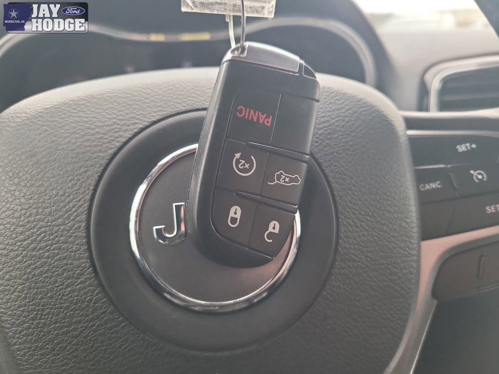 Used 2019 Jeep Grand Cherokee Limited image 34