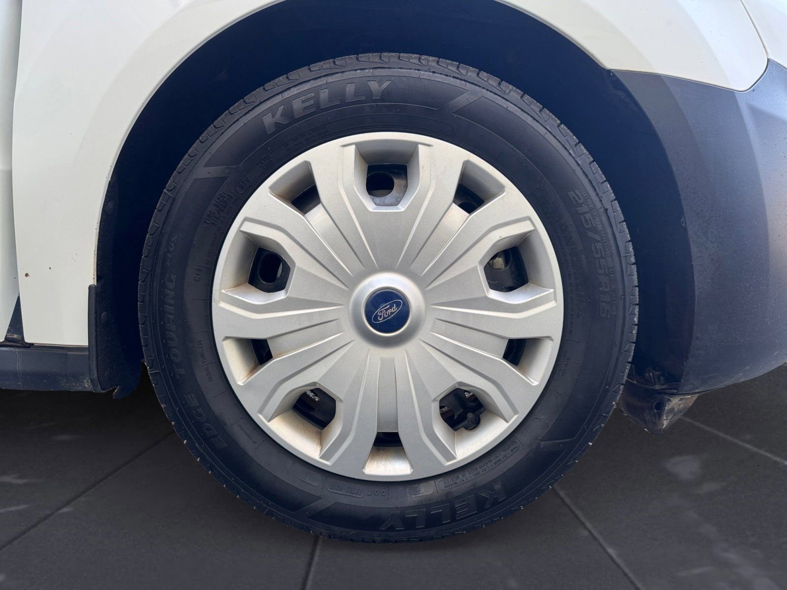 Certified 2022 Ford Transit Connect XL image 14