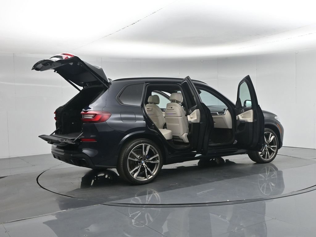 Used 2022 BMW X5 M50i w/ Executive Package image 35