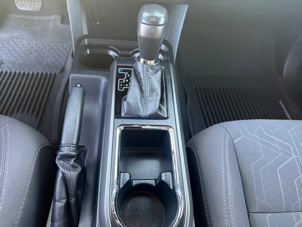 Used 2017 Toyota Tacoma TRD Off-Road AWD/4WD image 26
