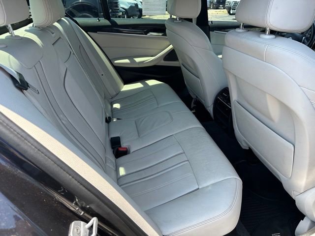 Used 2017 BMW 540i xDrive AWD/4WD image 9