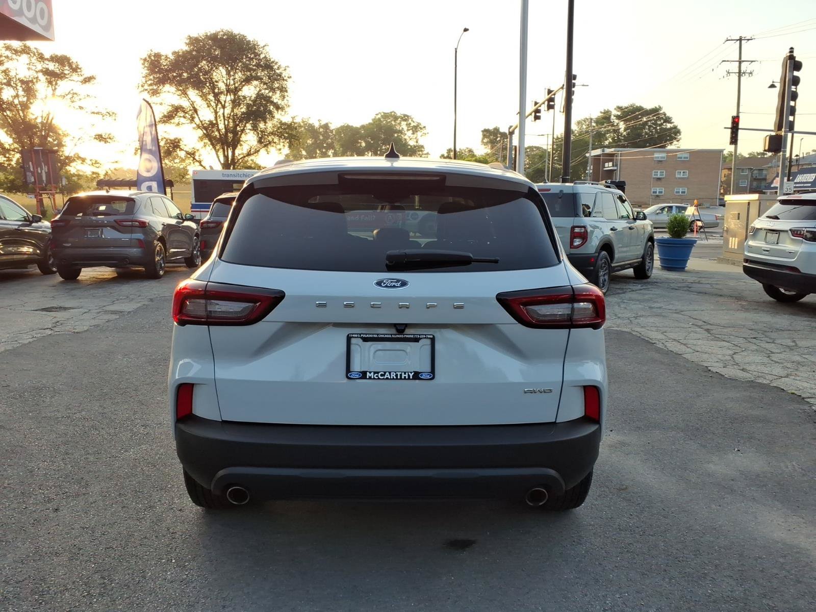 Certified 2025 Ford Escape ST-Line Select AWD/4WD image 3