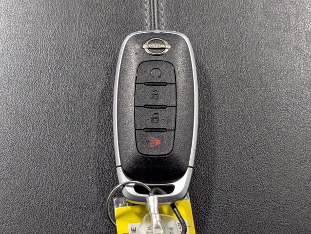 Used 2024 Nissan Pathfinder SV FWD image 22