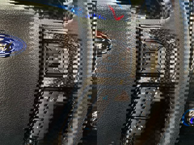 Certified 2020 Ford F150 Lariat w/ Equipment Group 502A Luxury AWD/4WD image 32